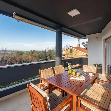 Kuca Za Odmor Donata Apartment *